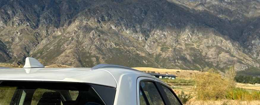 SUV