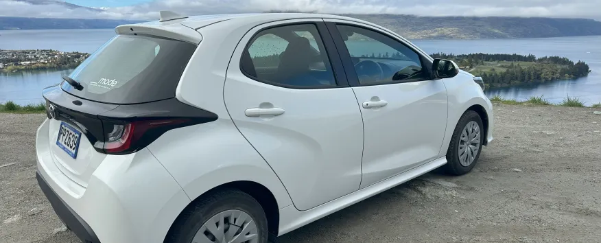 compact back