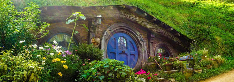 Blue door at the Hobbiton Shire