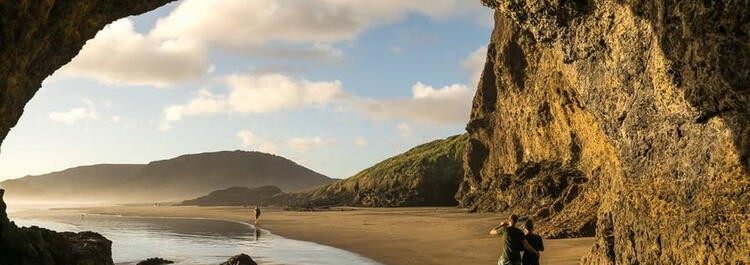 Bethells beach landscape