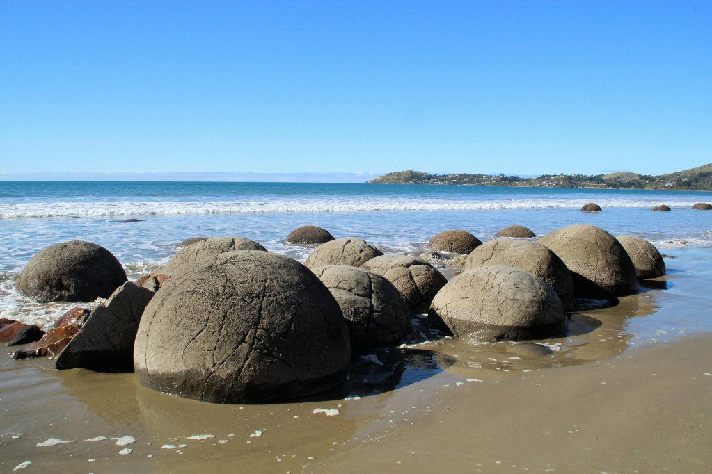 Moeraki Boulders