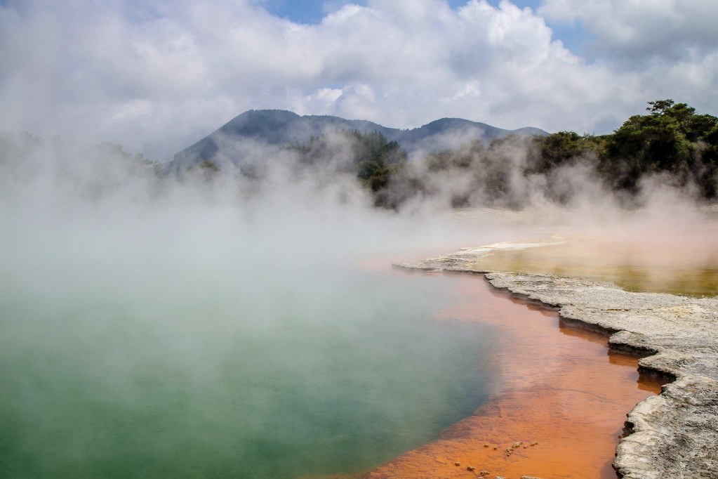 rotorua geothermal pools