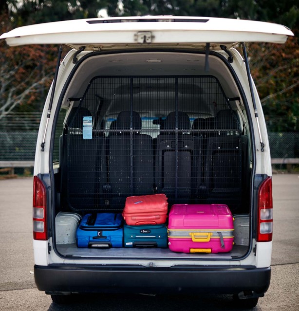 12 seater mini bus luggage 