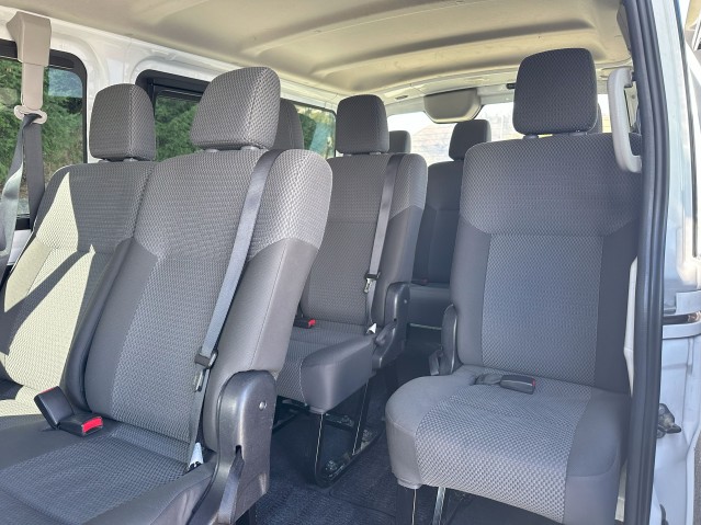 10 seater mini bus interior