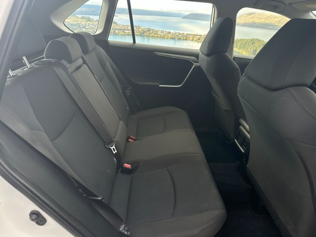 suv eco interior